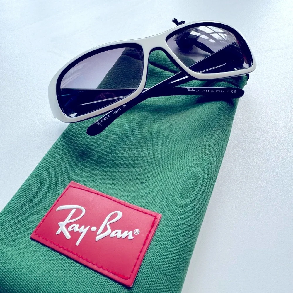Ray-Ban Kids Sunglasses - Black and Gray